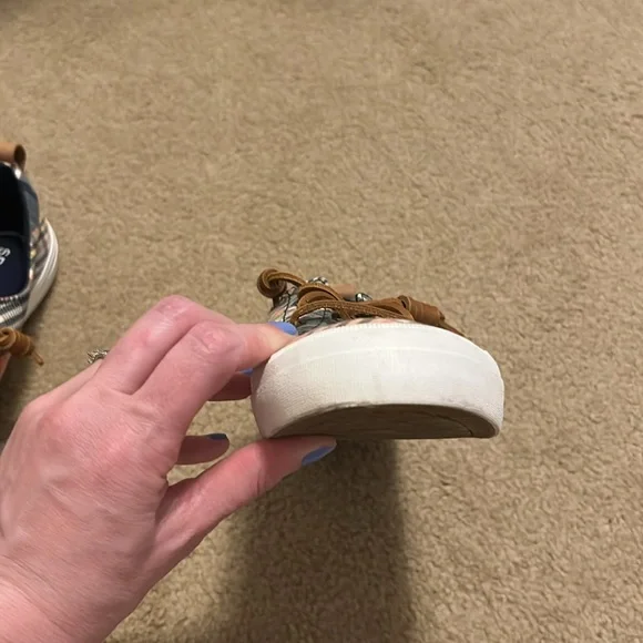 Sperry Plaid Top Slider 8 - Picture 13 of 13